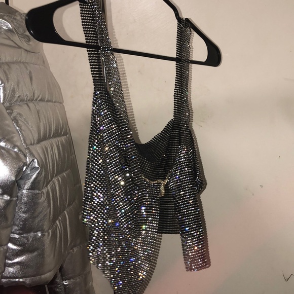 💎BLACK DIAMOND TOP 💎 - Picture 5 of 7